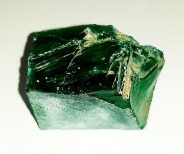 Obsidian, grønn ekte Rå 137 gram AAA-kvalitet