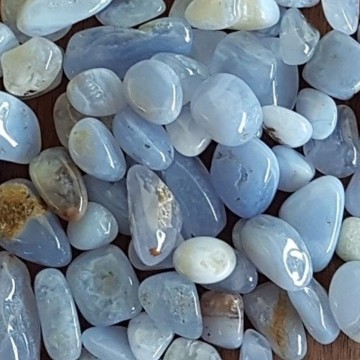 Agat, blonde Kalsedon (Blue Lace) Geode Tromlet Medium AA-kvalitet