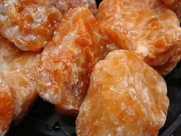 Aragonitt, oransje Rå 20-40 mm AAA-kvalitet