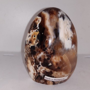Opal, svart skulptur 316 gram, 88 mm