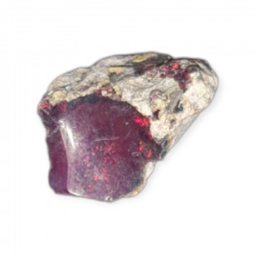 Opal, svart fra Etiopia Rå 0,81 gram AAA-kvalitet