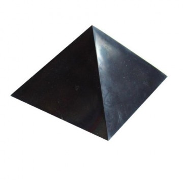 Shungitt pyramide 12x12 cm